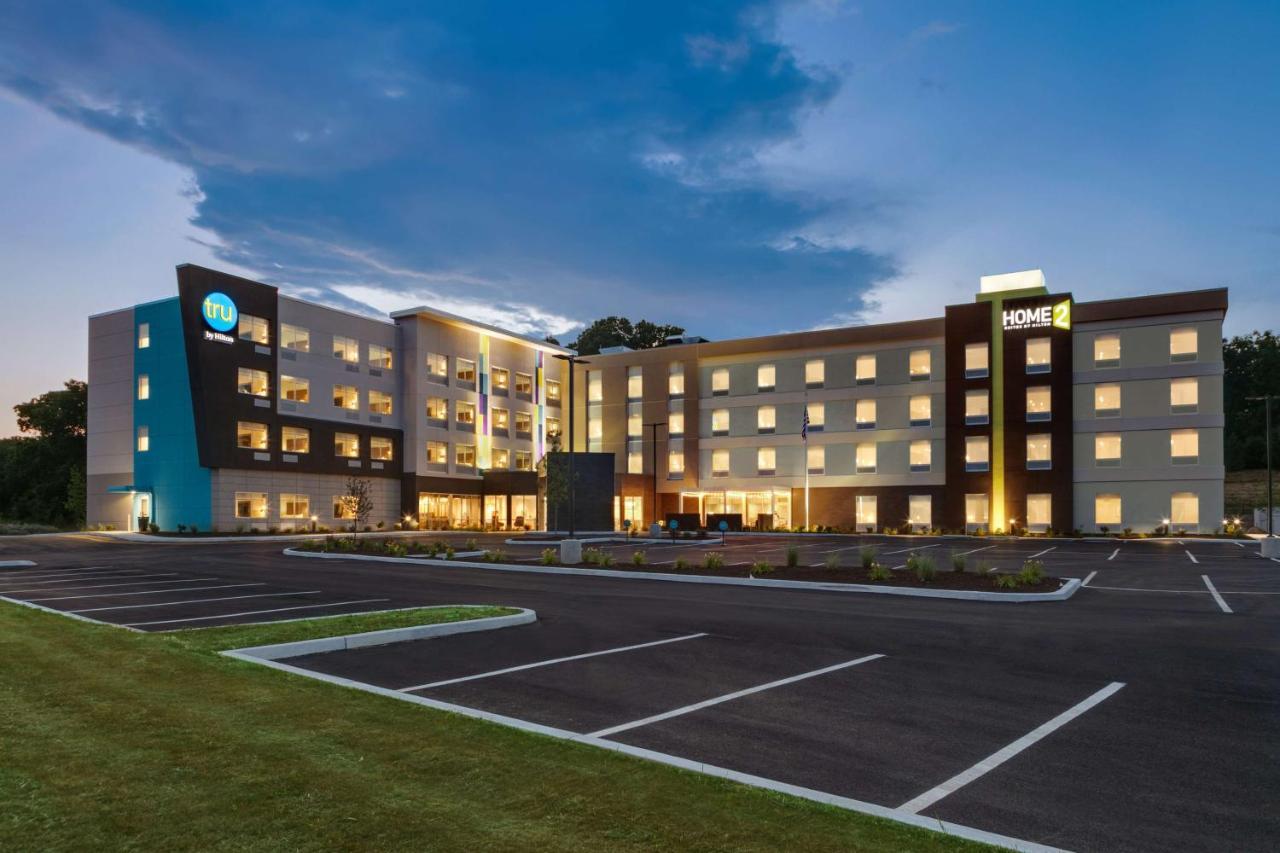 Tru By Hilton Easton Hotell Exteriör bild