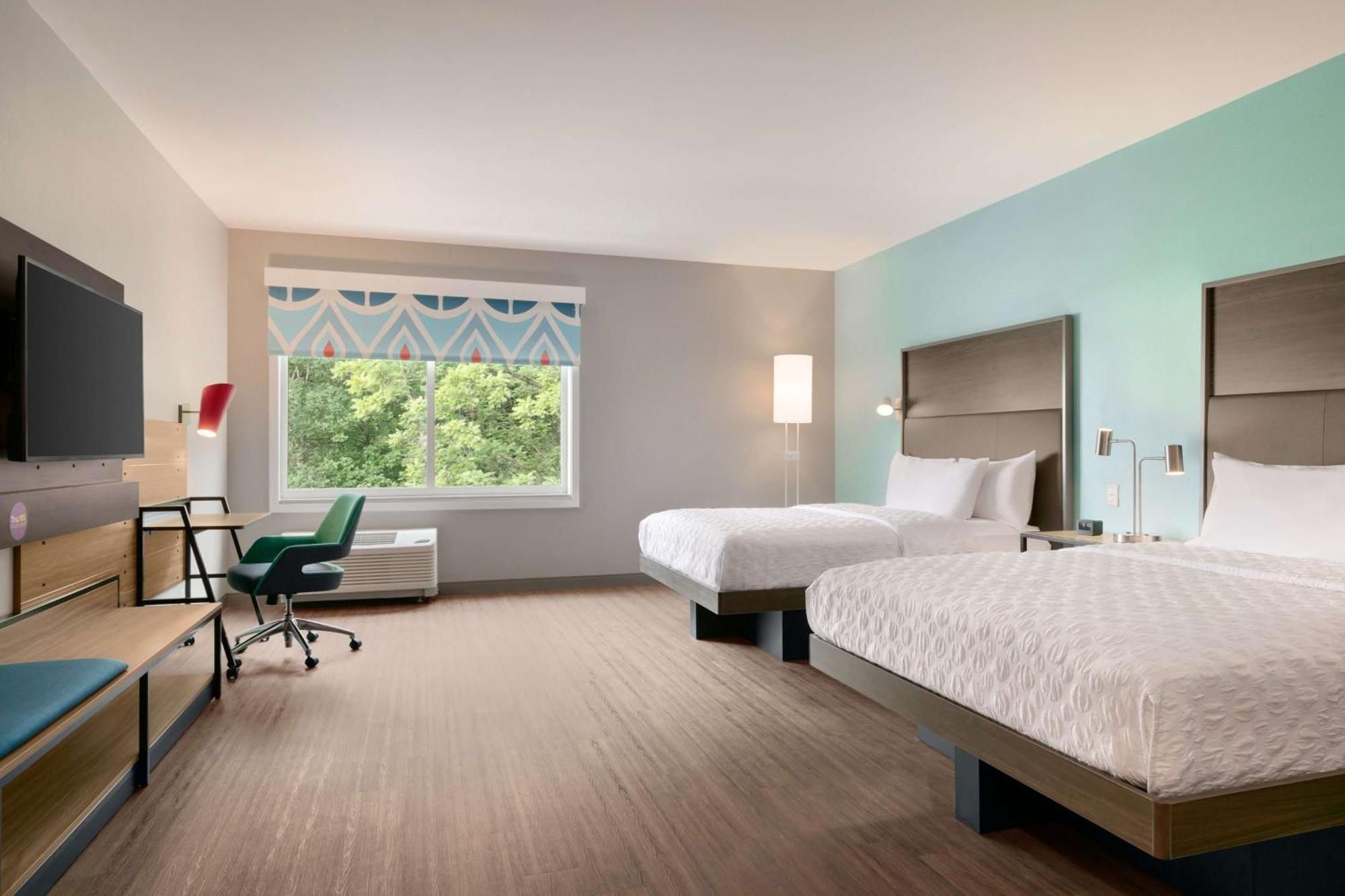 Tru By Hilton Easton Hotell Exteriör bild
